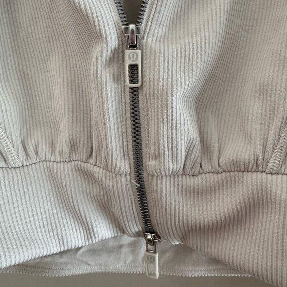 Lululemon Ribbed Softstreme Cropped Jacket - Picture 9 of 10